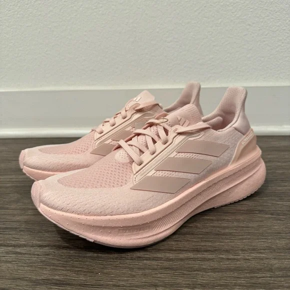 Adidas Ultraboost womens sz 10.5 - Picture 2 of 5